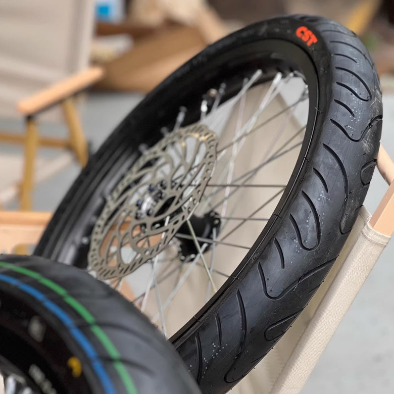 Talaria XXX supermoto wheel set