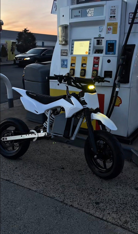 Razor Titanium Bolt kit