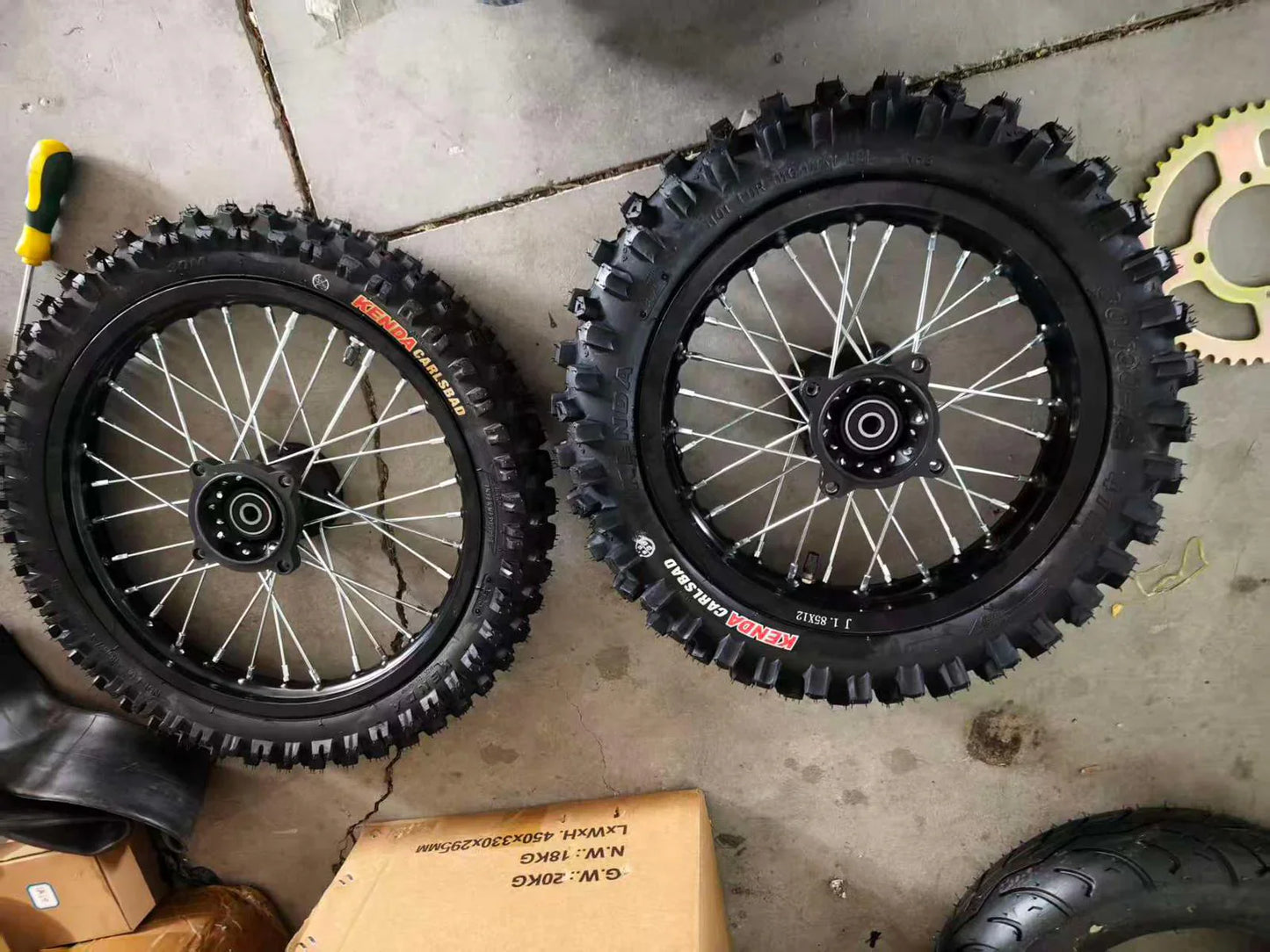 Tuttio 14/17” Dirt Wheelset